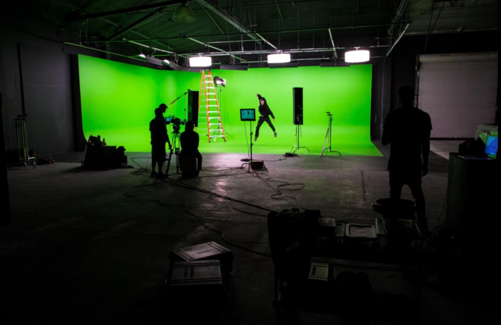 Office-Green Screen Studio — photo 7