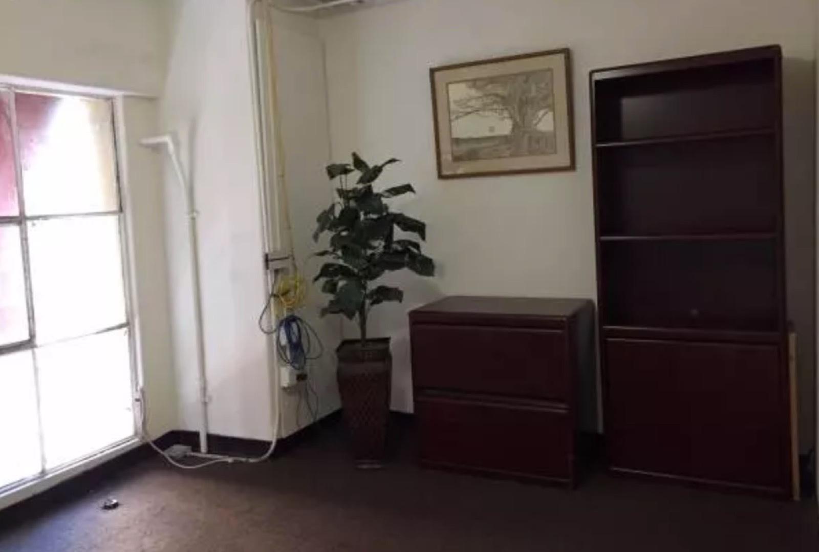 Office in Downtown LA — photo 11