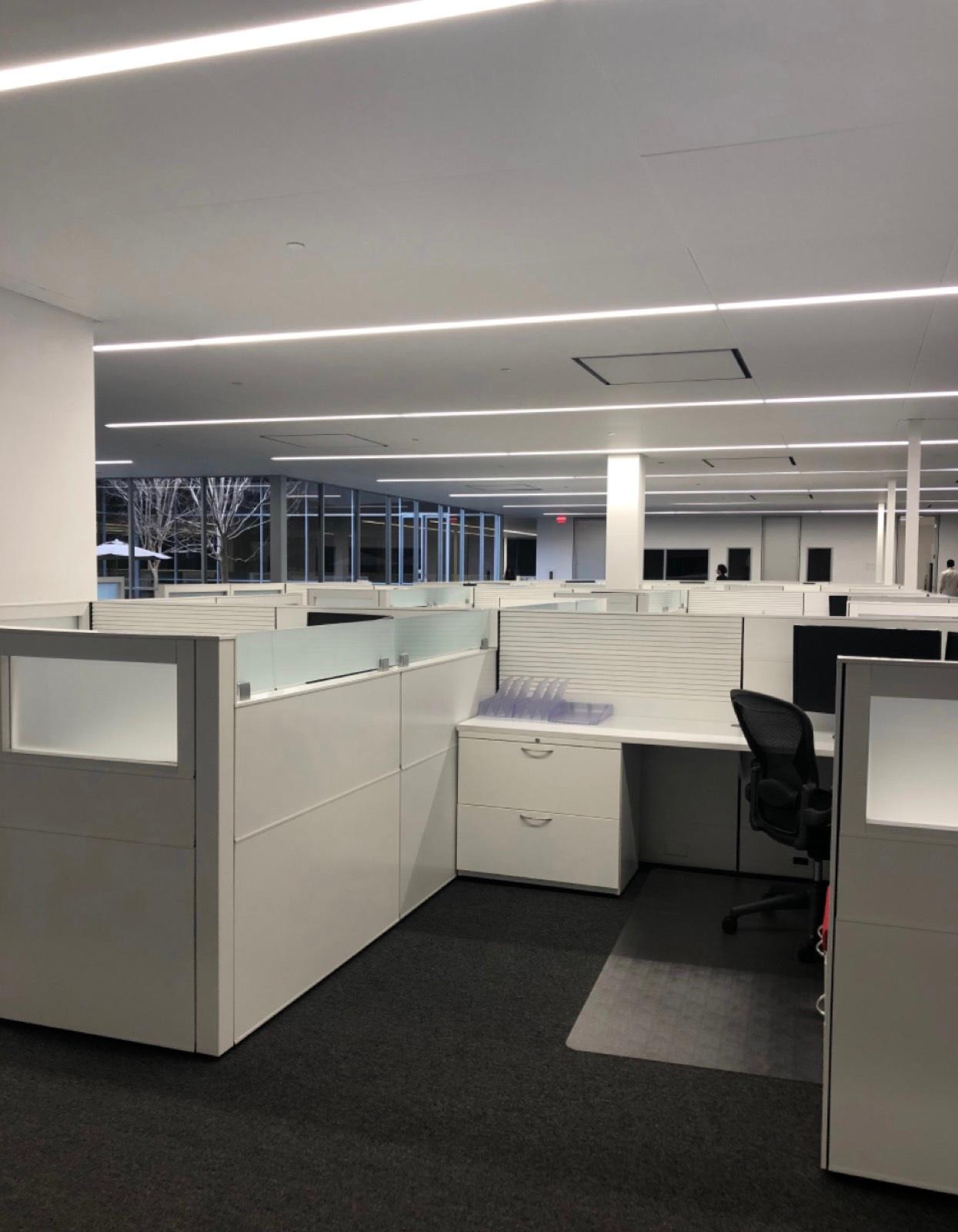 Office Warehouse — photo 8