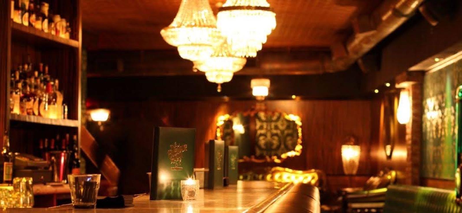 Old world cozy bar — photo 2
