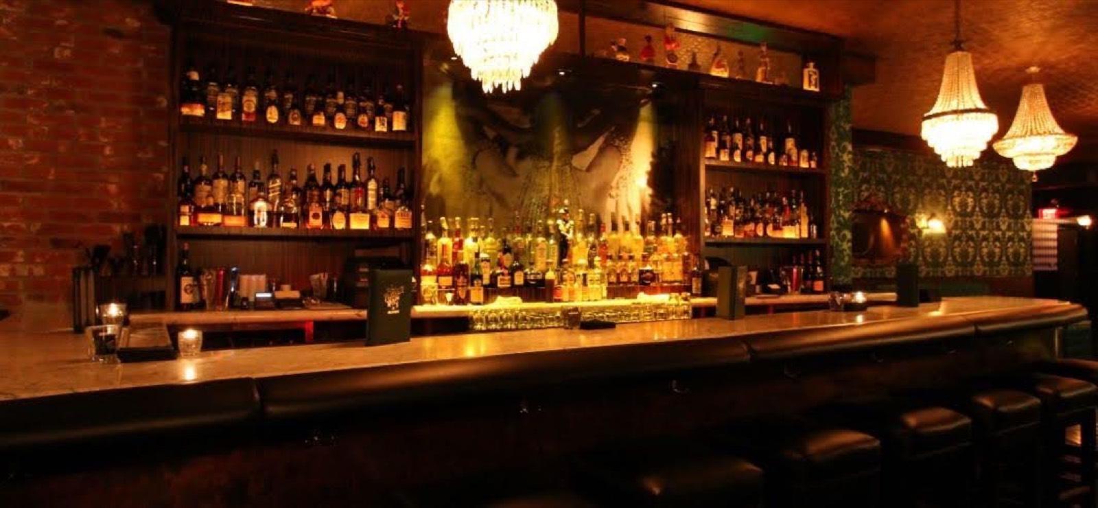 Old world cozy bar — photo 5