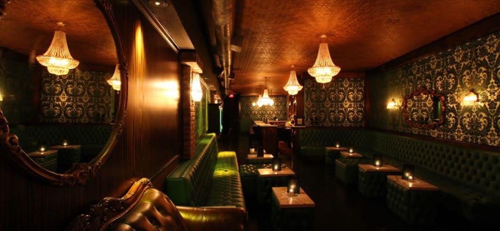 Old world cozy bar — photo 7