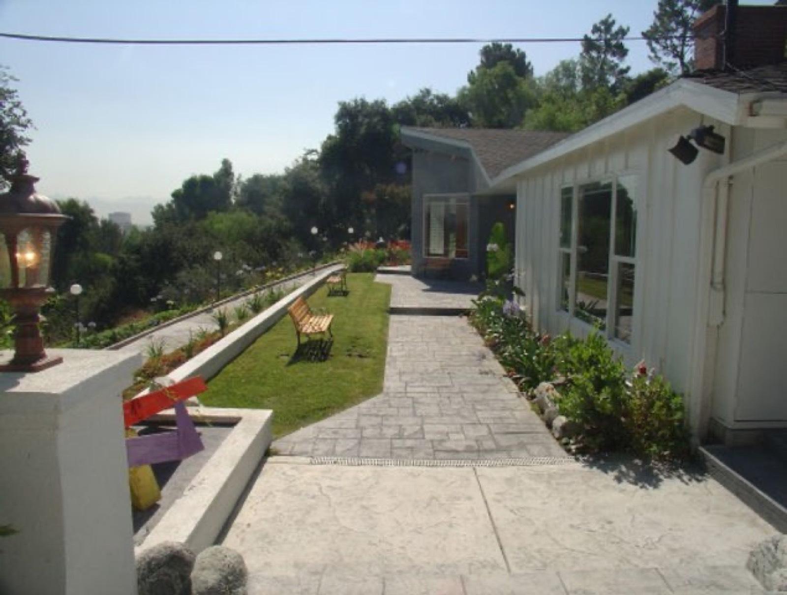 P's Encino Mod Comfort — photo 3