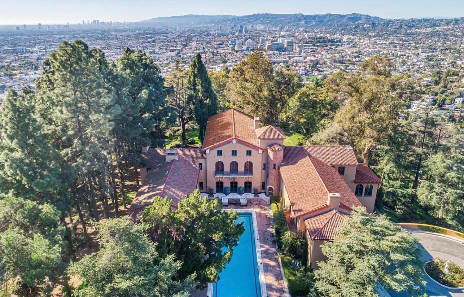 P's Hollywood Glam Castle Estate 11207 — photo 4