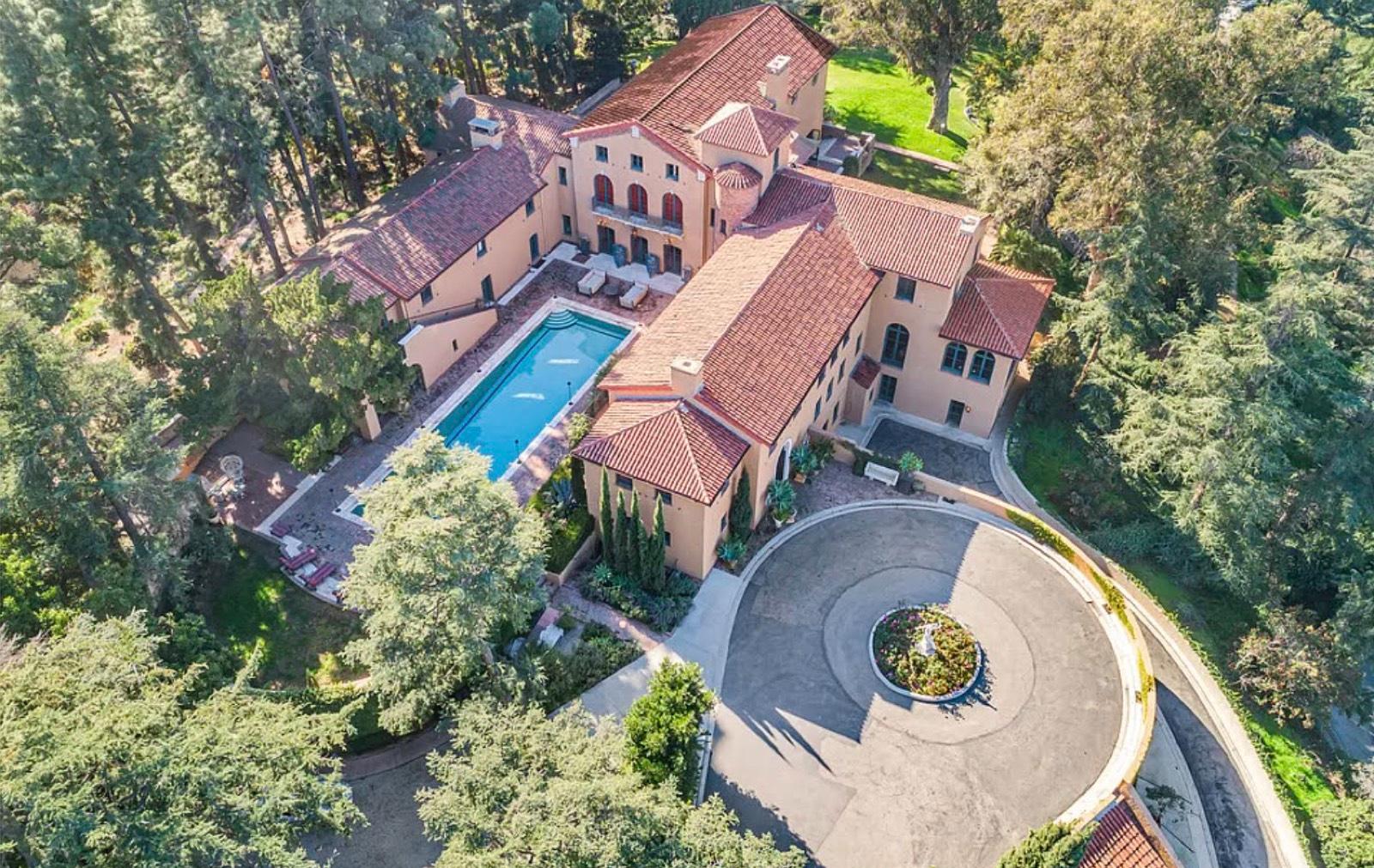 P's Hollywood Glam Castle Estate 11207 — photo 6