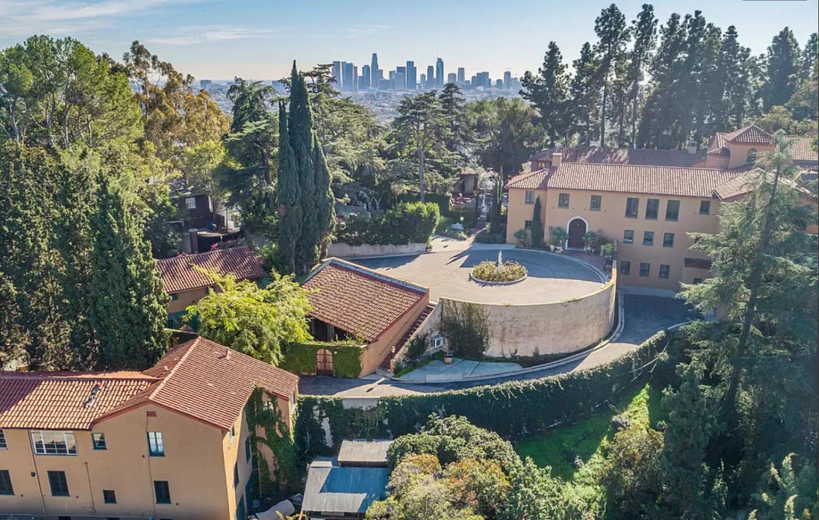P's Hollywood Glam Castle Estate 11207 — photo 8