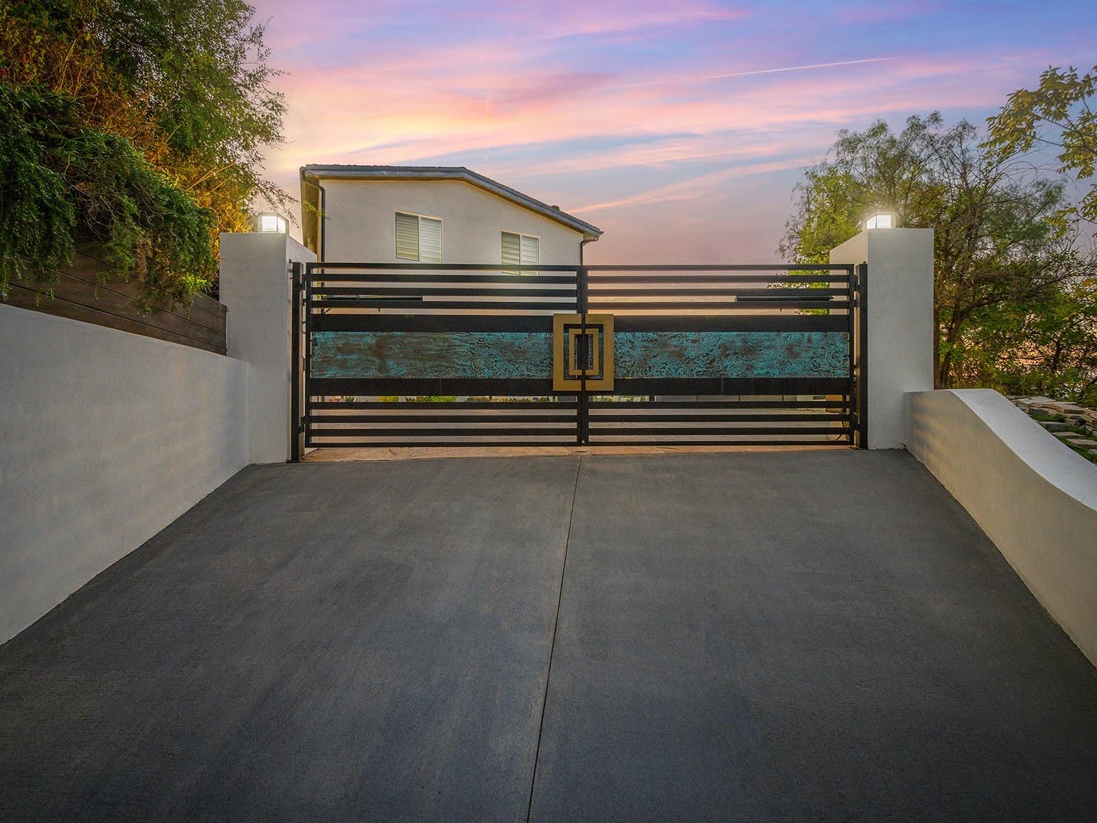 P's Modern — photo 2