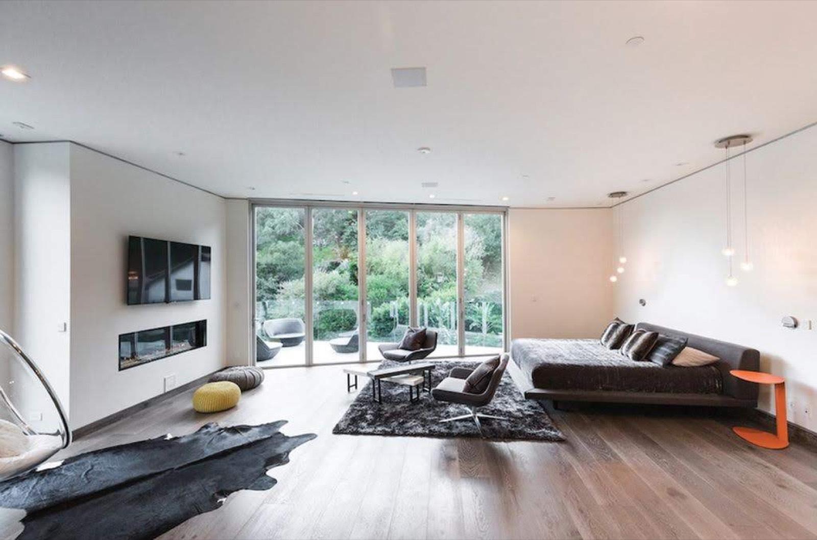 P's Mountain Modern House — photo 4