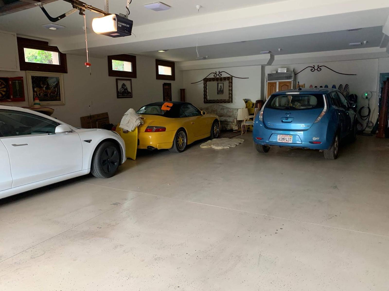 Pams Malibu Italian Mansion — photo 1