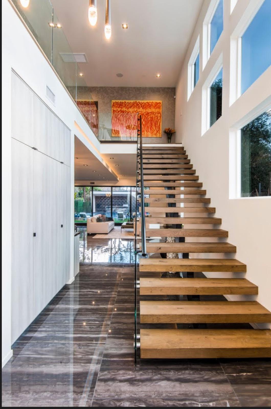Patrick Modern Home — photo 2
