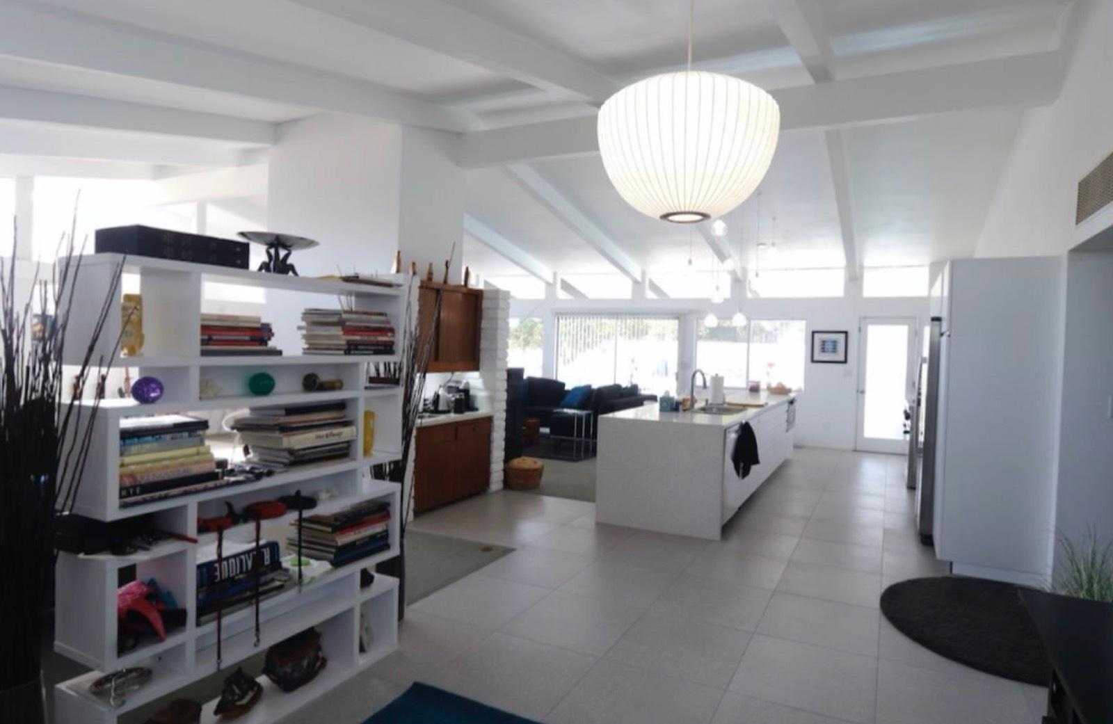 PB'S Crafty Midcentury — photo 4