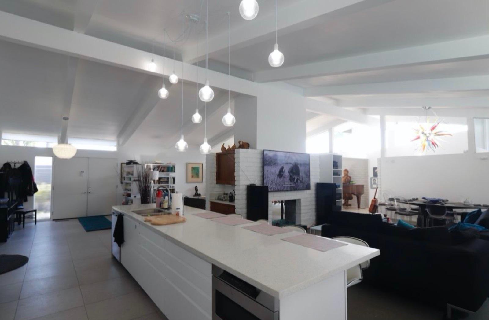 PB'S Crafty Midcentury — photo 8
