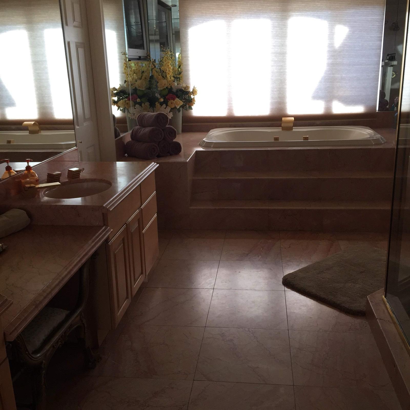 Phil's Hercules House — photo 12