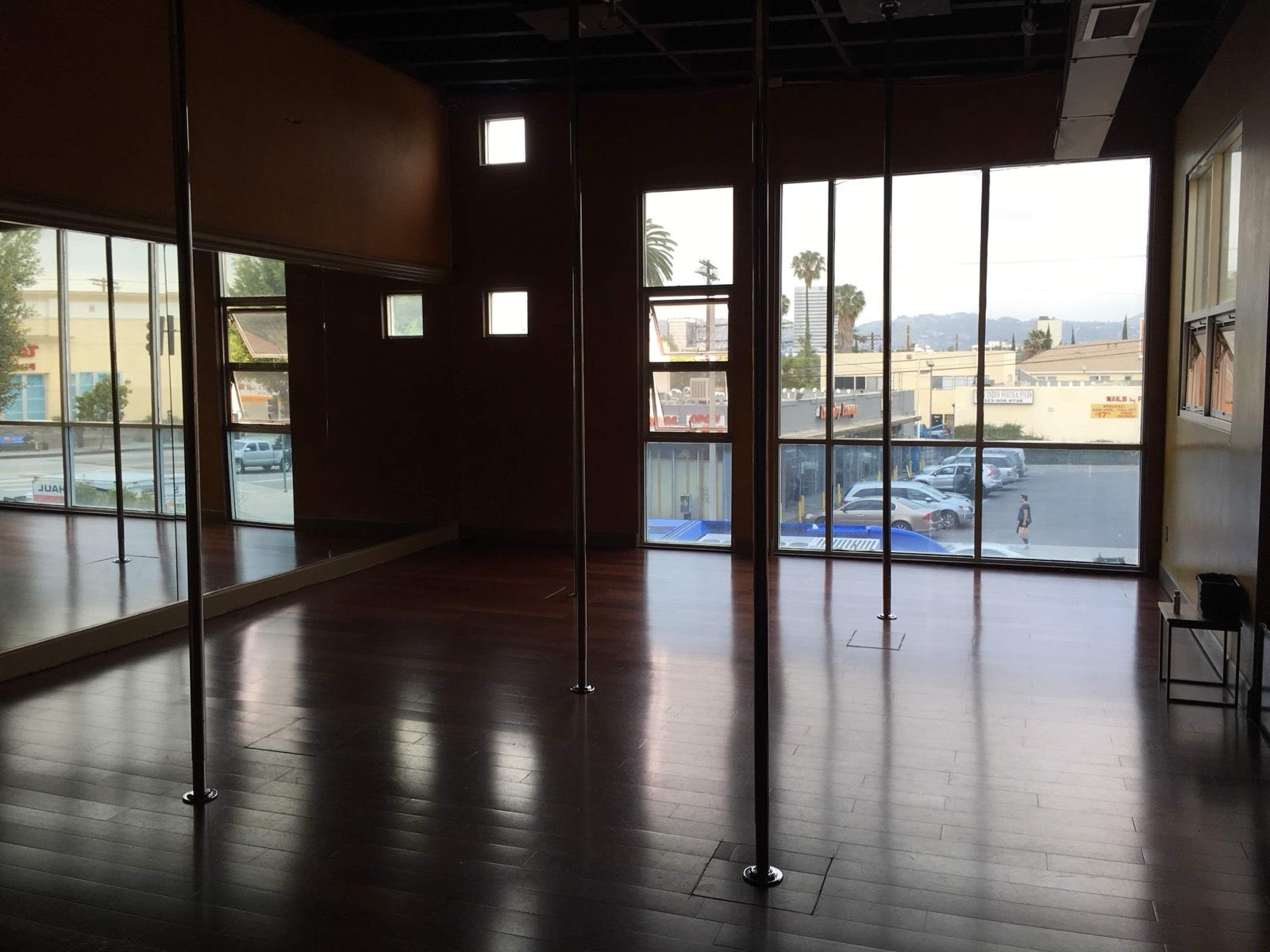 Pole Dance Studio LA — photo 1