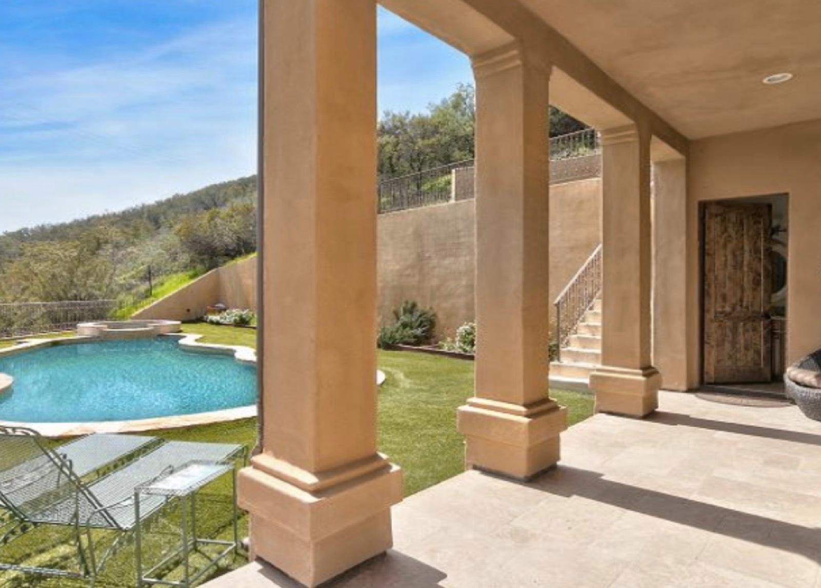 Private Italian Villa — photo 2