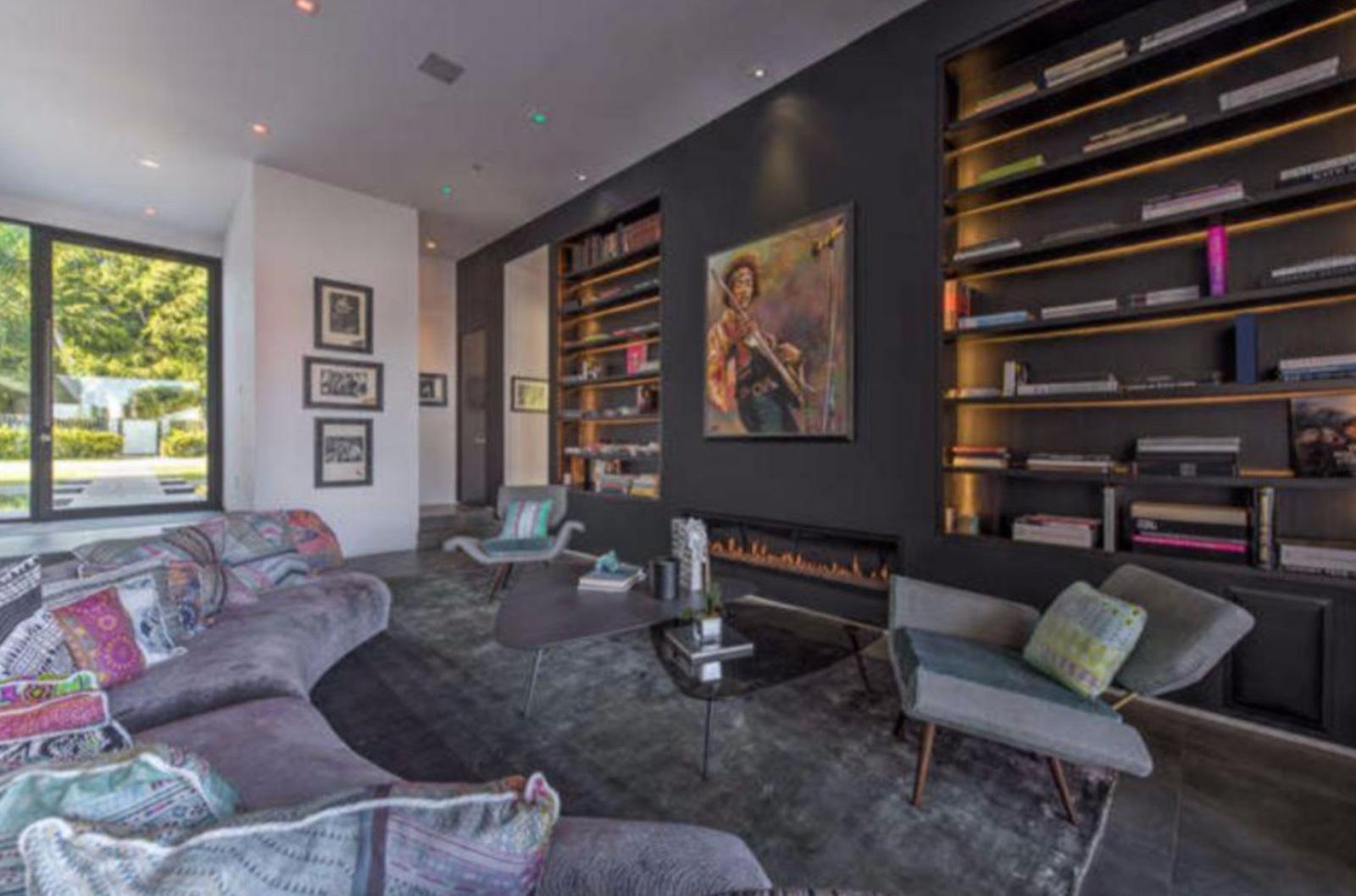P's Casablanca Modern Estate — photo 12