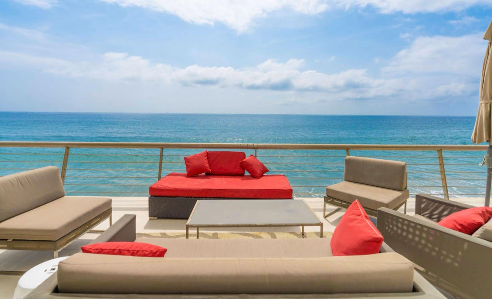 P's Contemporary Modern Seaview — photo 4