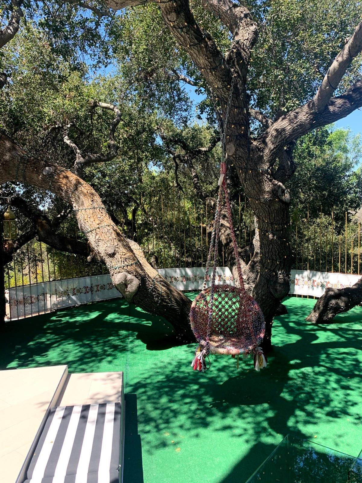 P's Eclectic Modern light retreat — photo 12