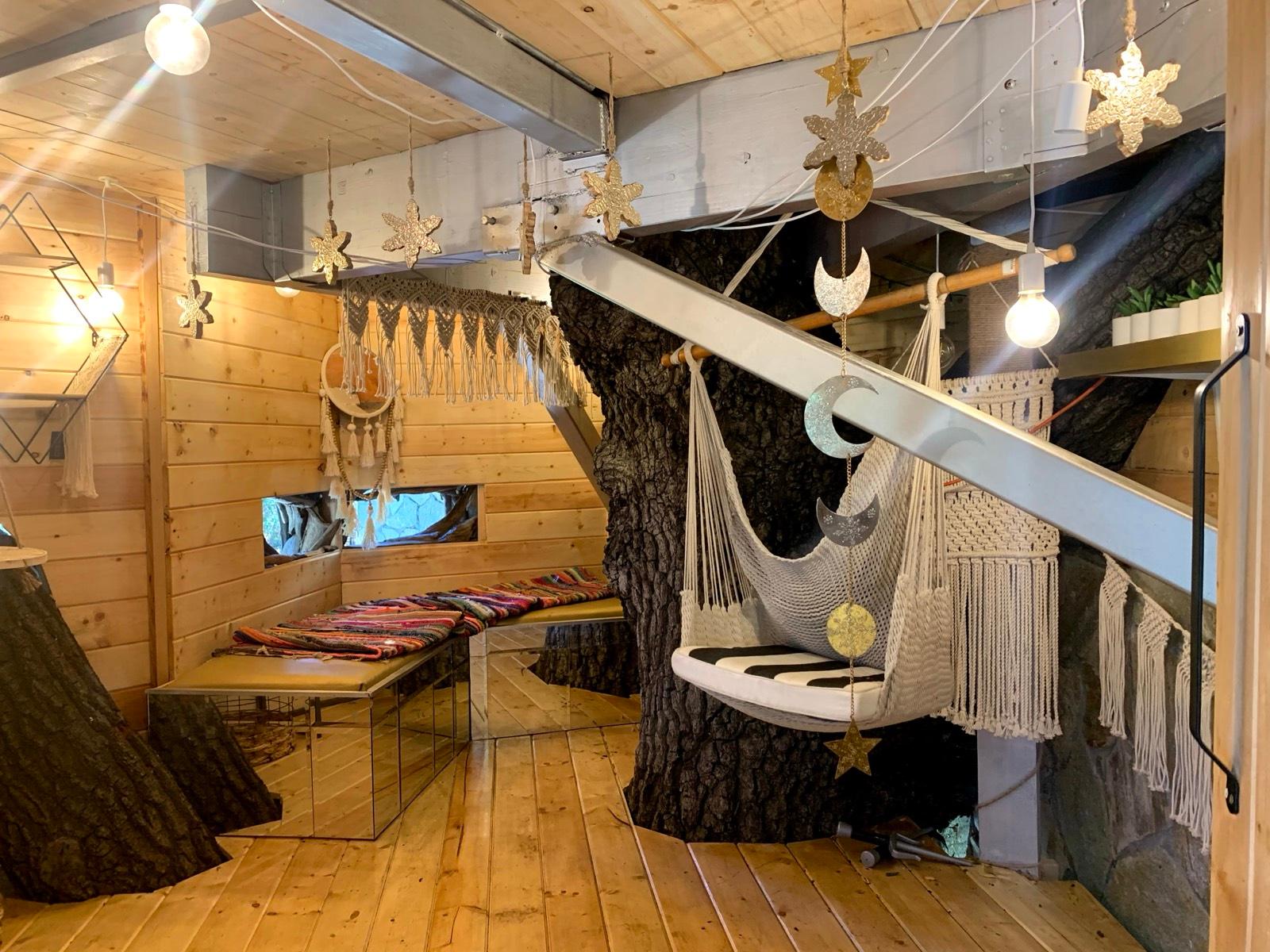 P's Eclectic Modern light retreat — photo 10