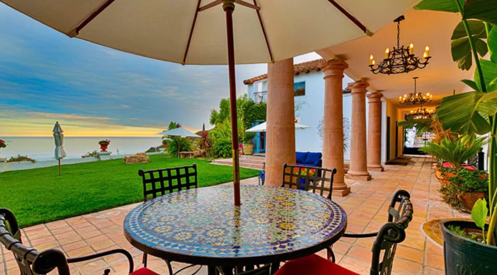 P's Malibu Spanish View Home — photo 4