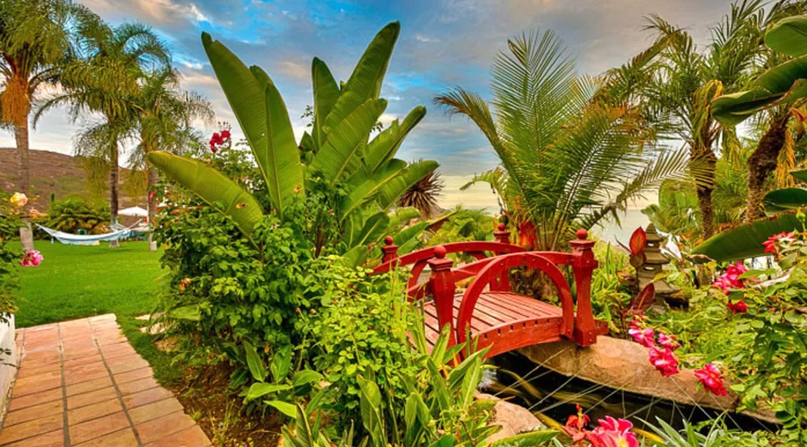 P's Malibu Spanish View Home — photo 6