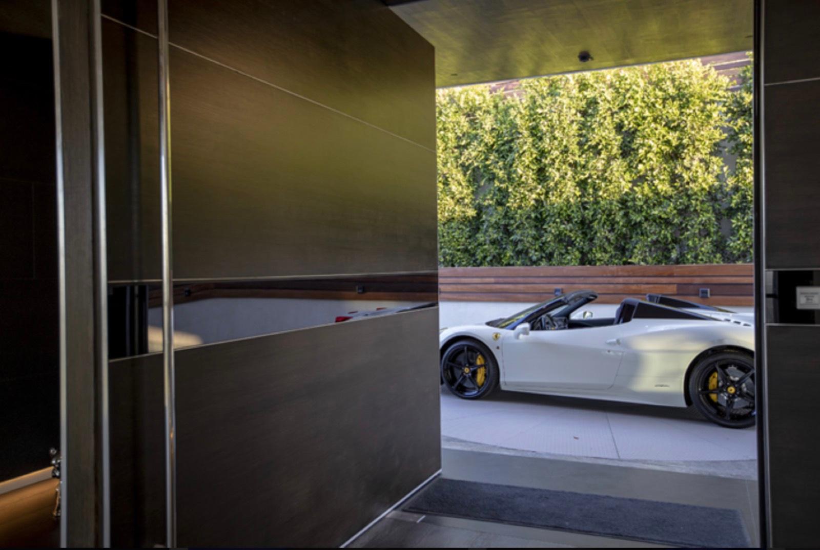 P's Mulholland House — photo 3