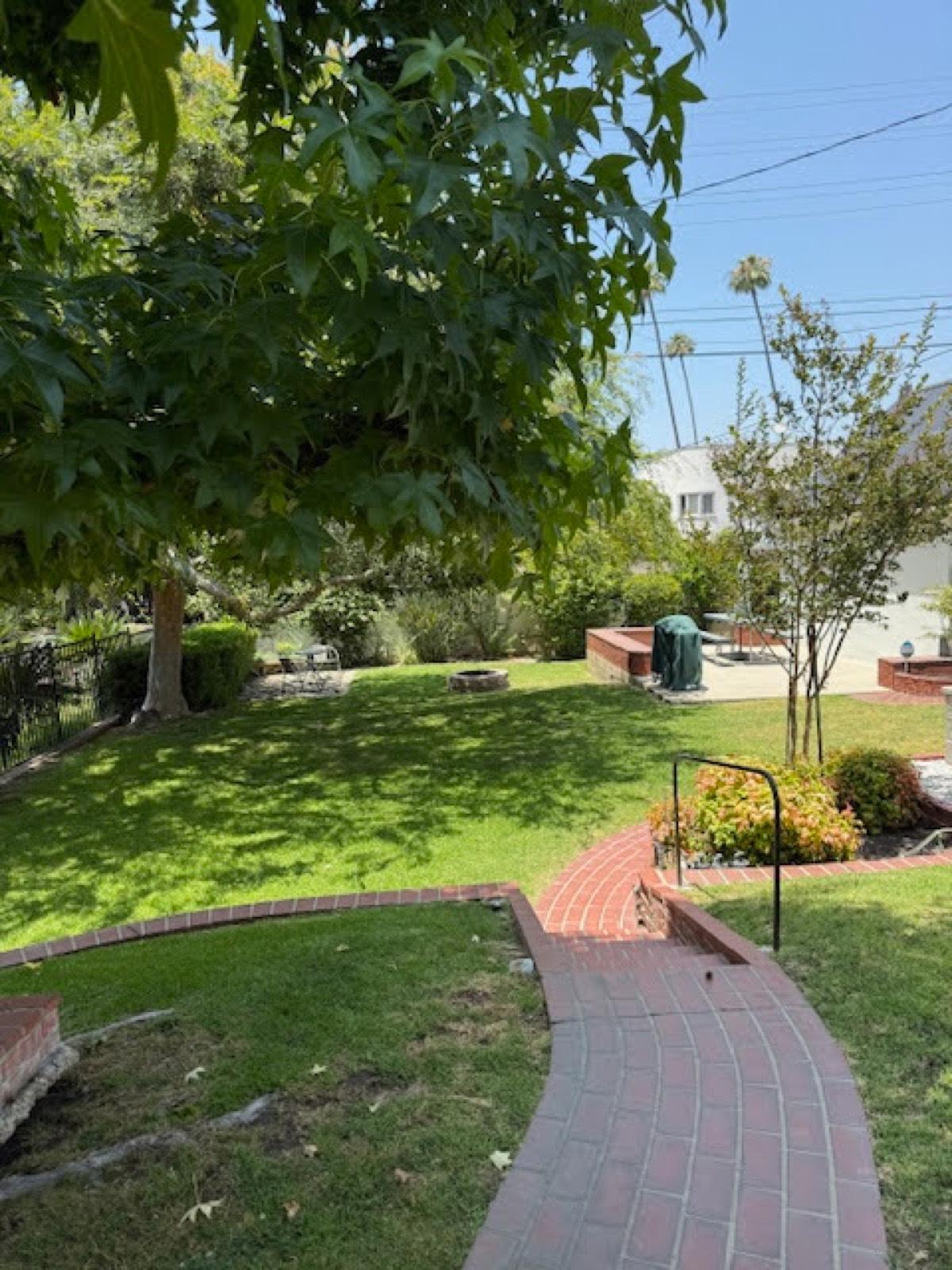 Quaint Old School Home — photo 11