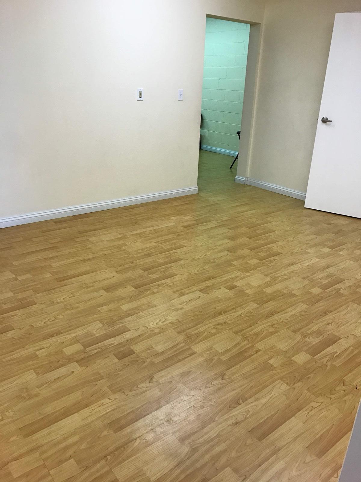 R Dance Studio — photo 3