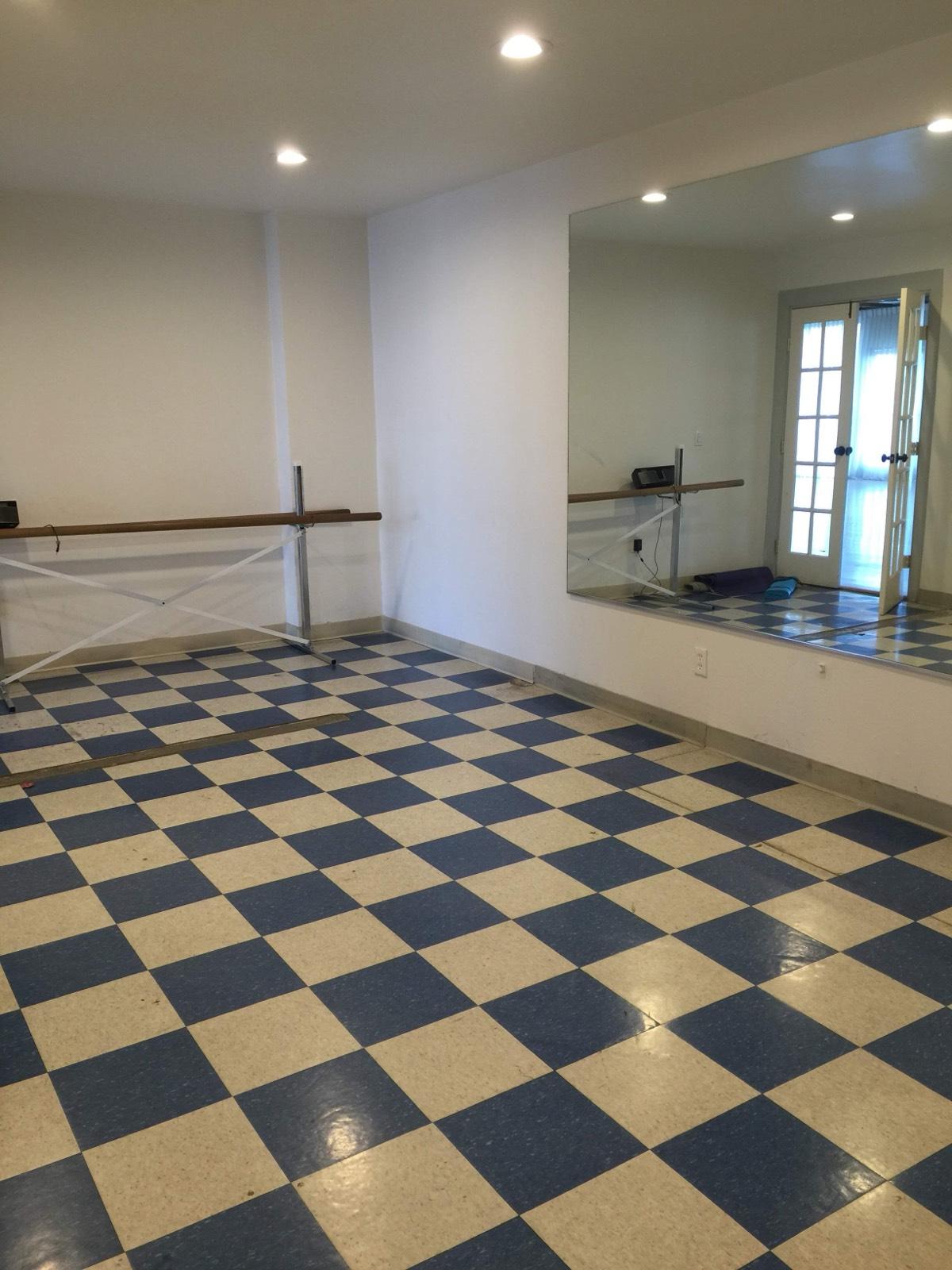 R Dance Studio — photo 8