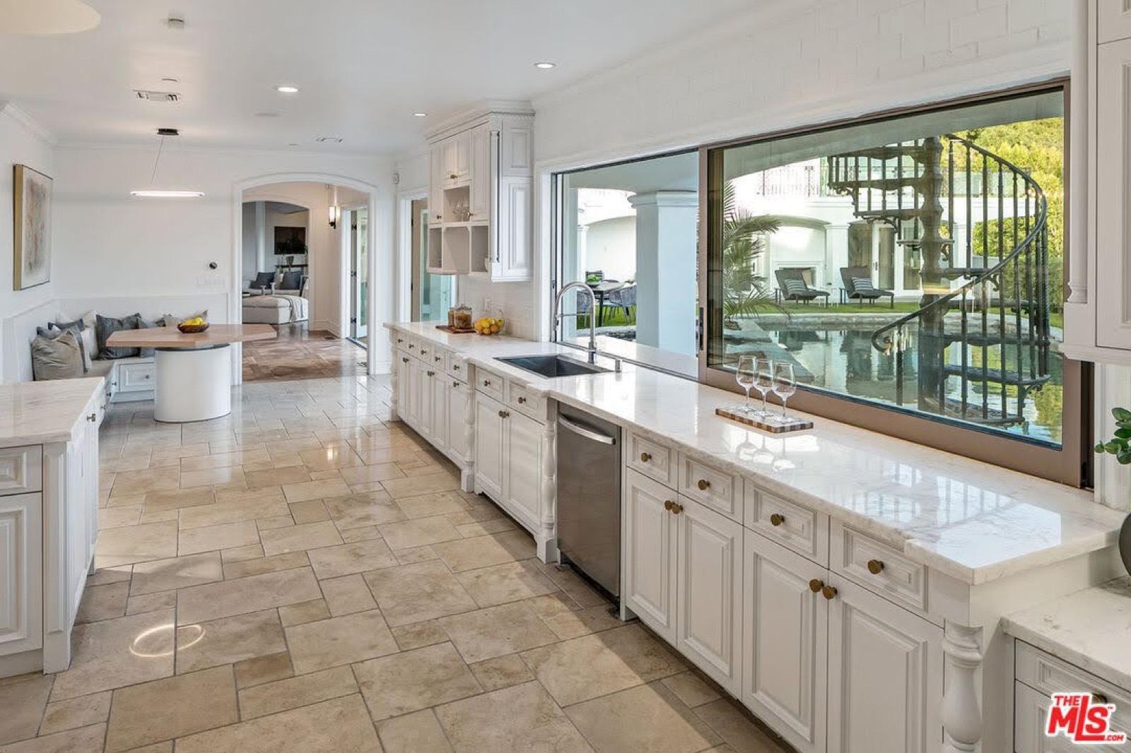 R's Princess View Home 11212 — photo 4