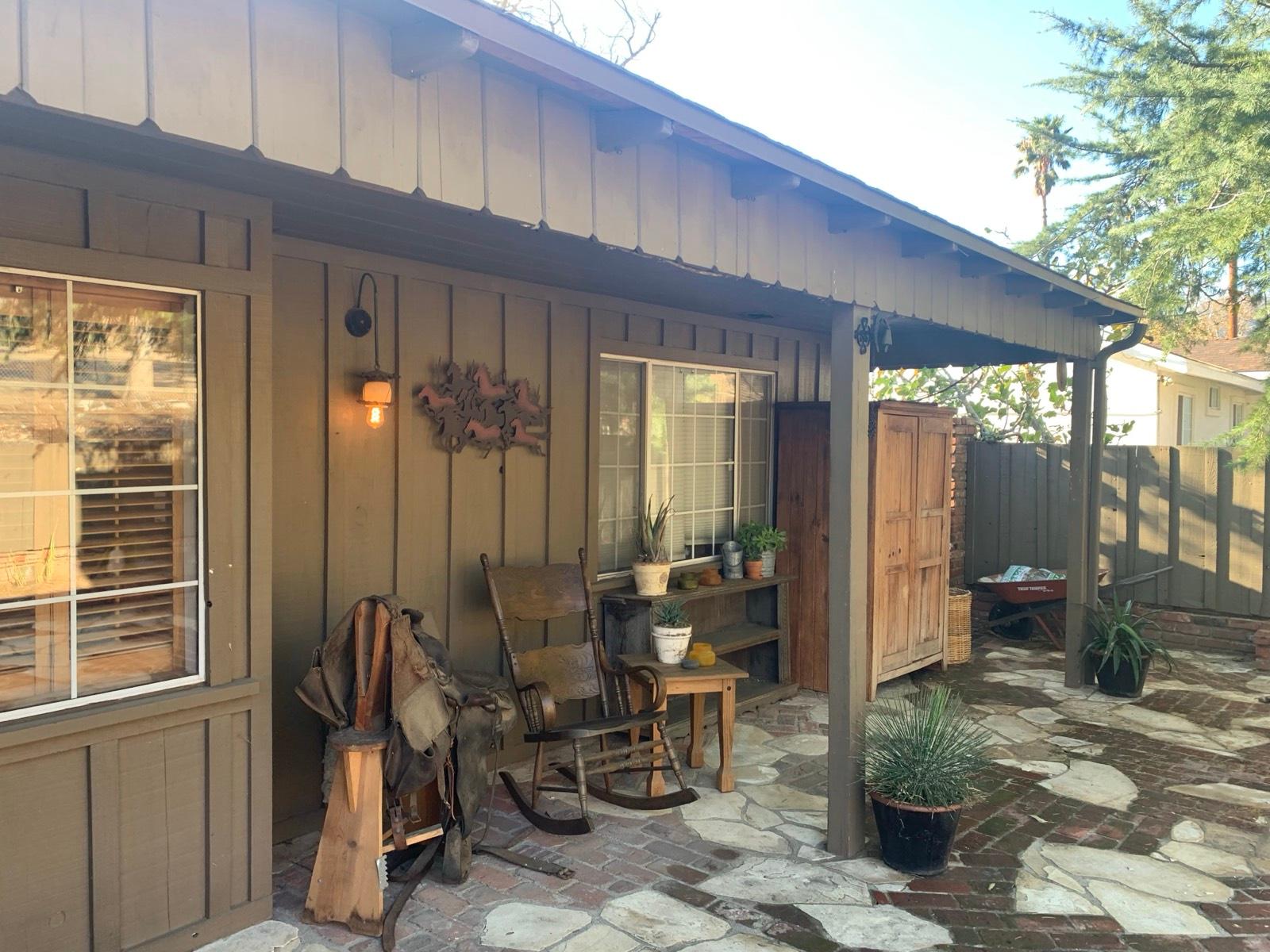 R's Retro Rustic Home — photo 12