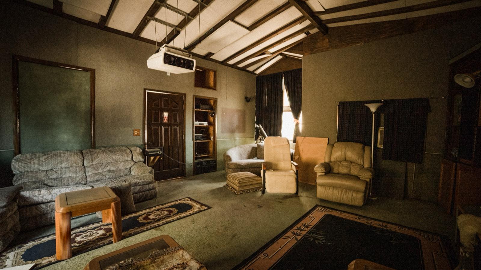 R's Valley Heights Home — photo 11