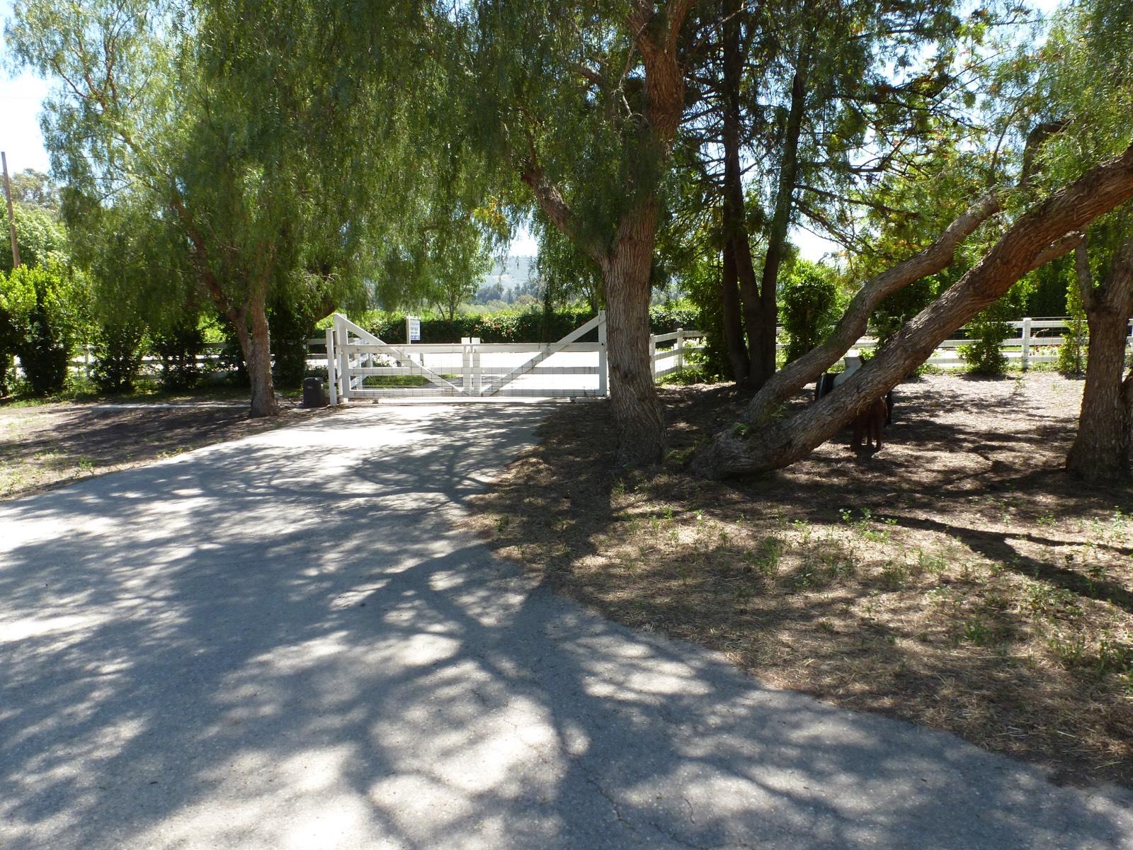 Ranch House Moorpark — photo 4