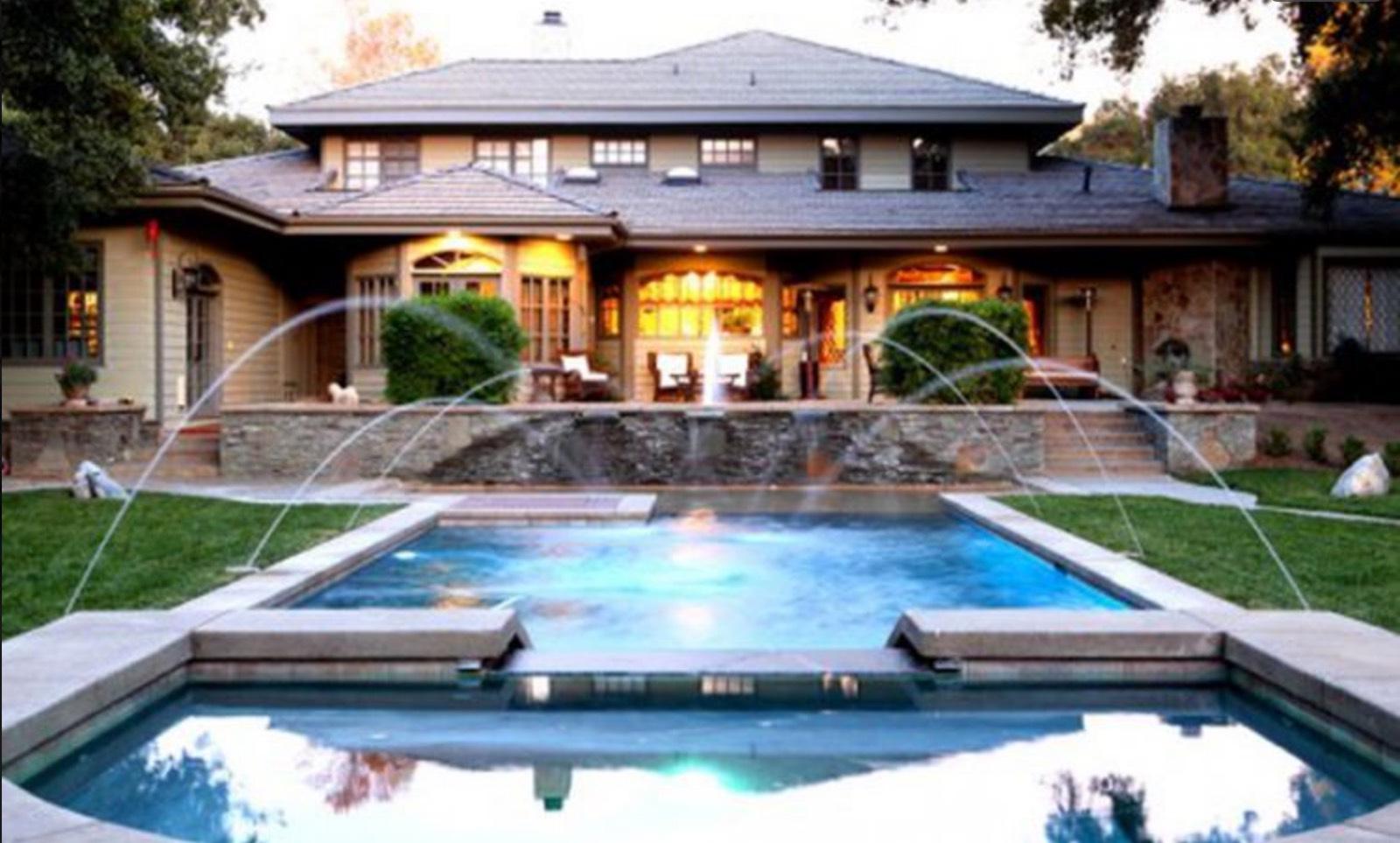 Ranch Mansion Estate — photo 1
