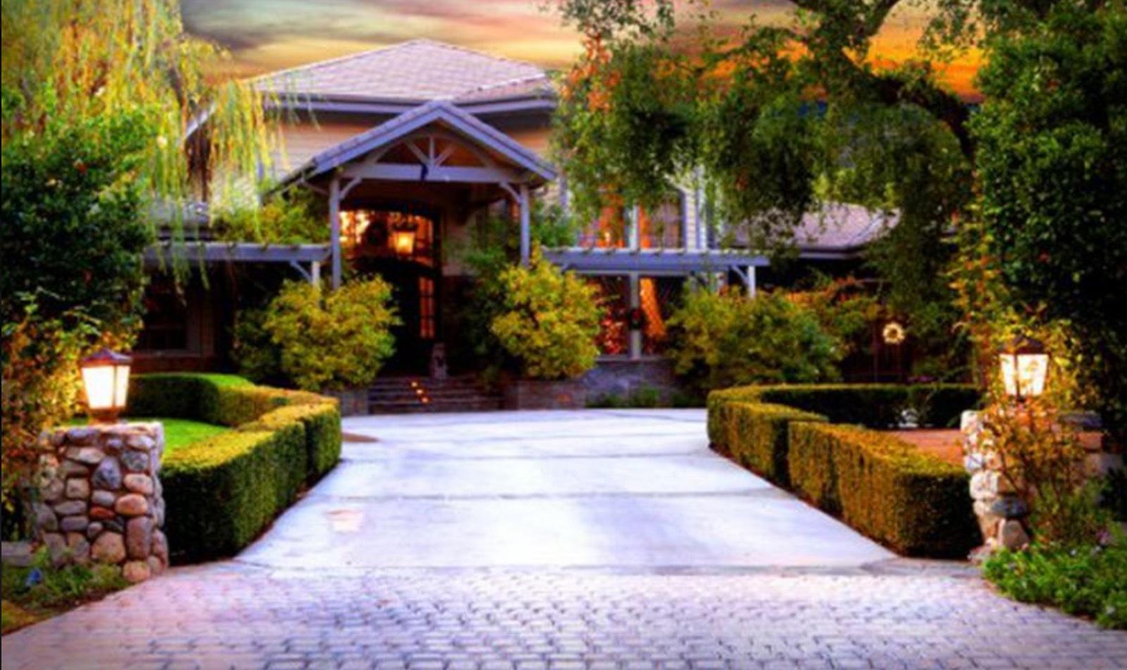 Ranch Mansion Estate — photo 2