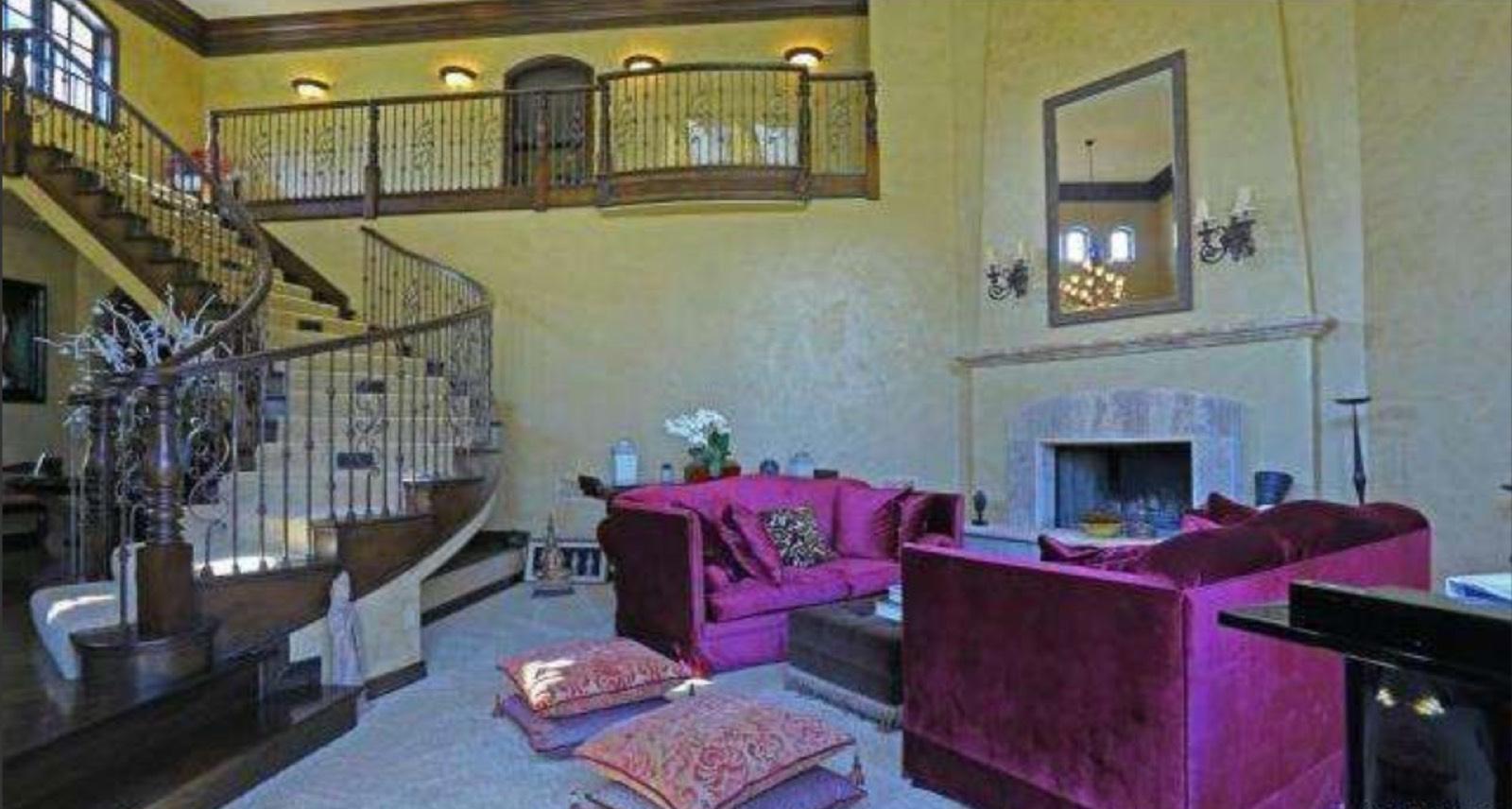 Ranch Mansion Estate — photo 7