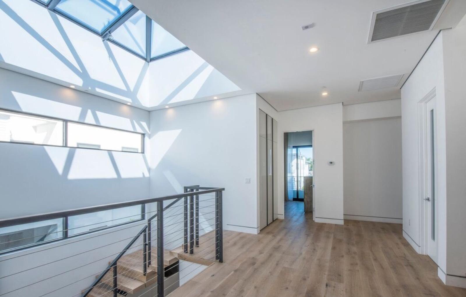 RG's Modern Pad — photo 5