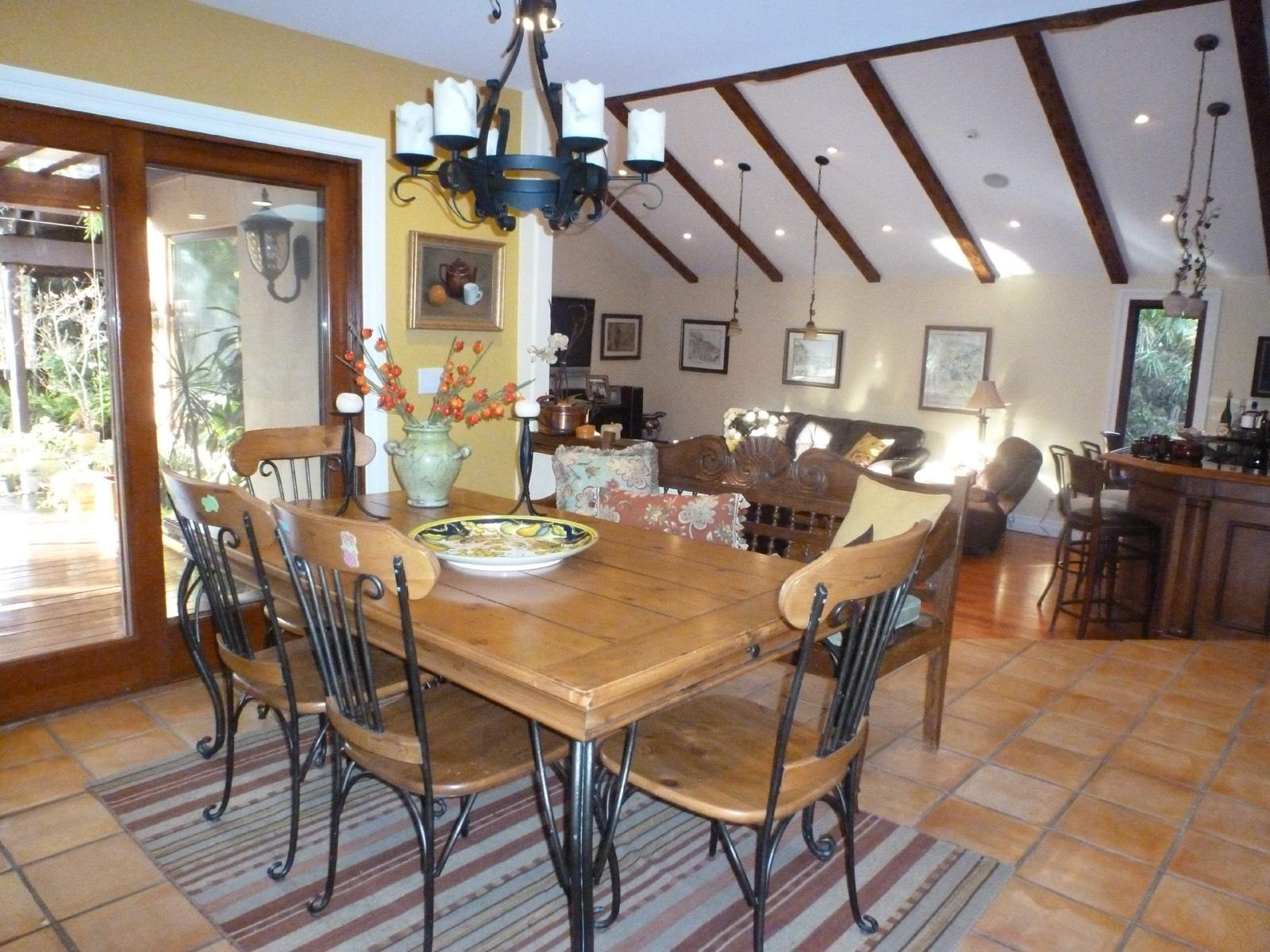 Rita's House Woodland Hills — photo 8