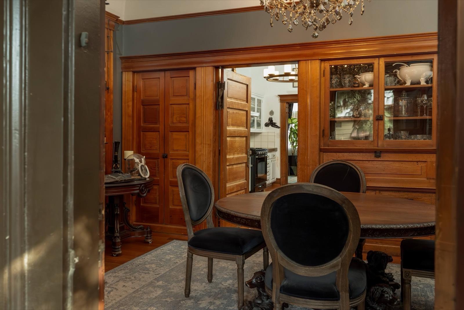 Rob’s historic craftsman house — photo 9