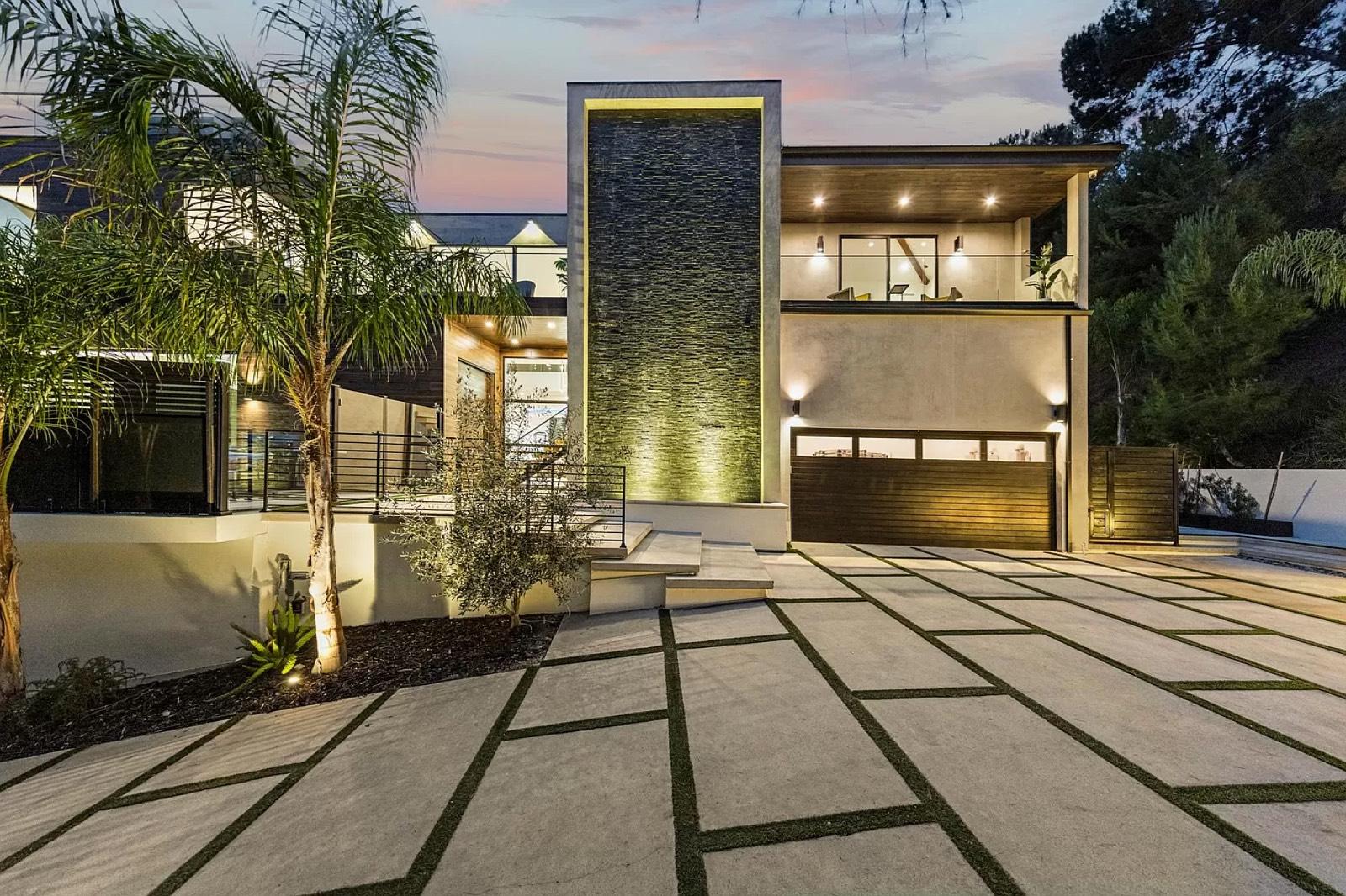 Roscomare Home — photo 2