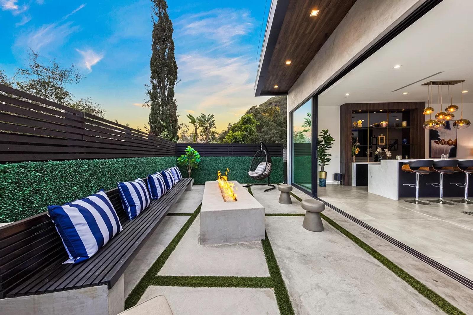 Roscomare Home — photo 11