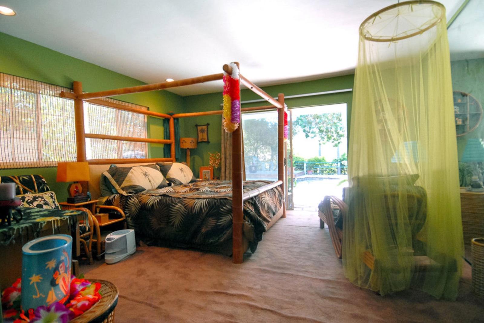 R's 50's Vinatge House — photo 8