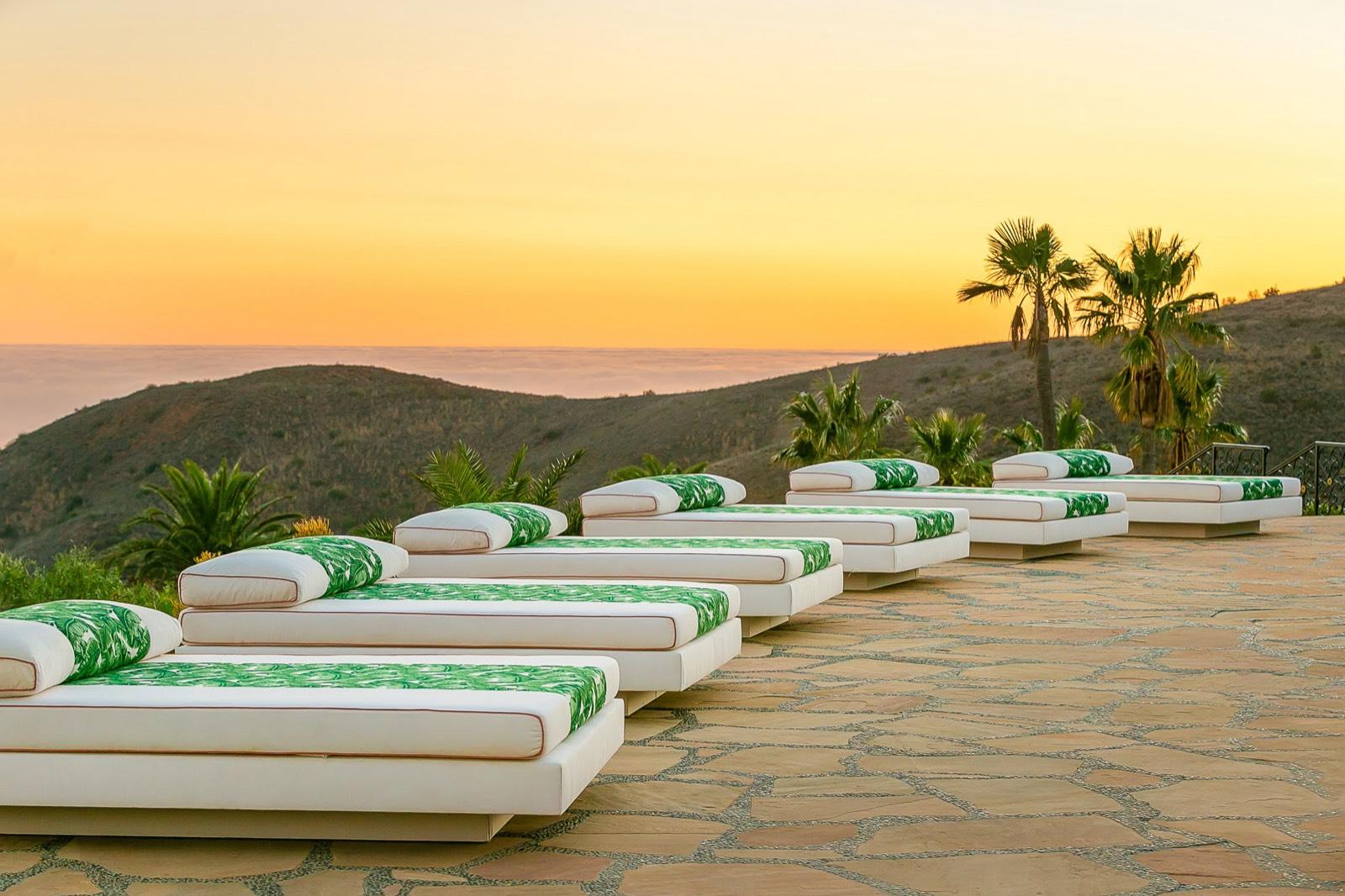 R's Beach Dream Hotel Mansion — photo 10