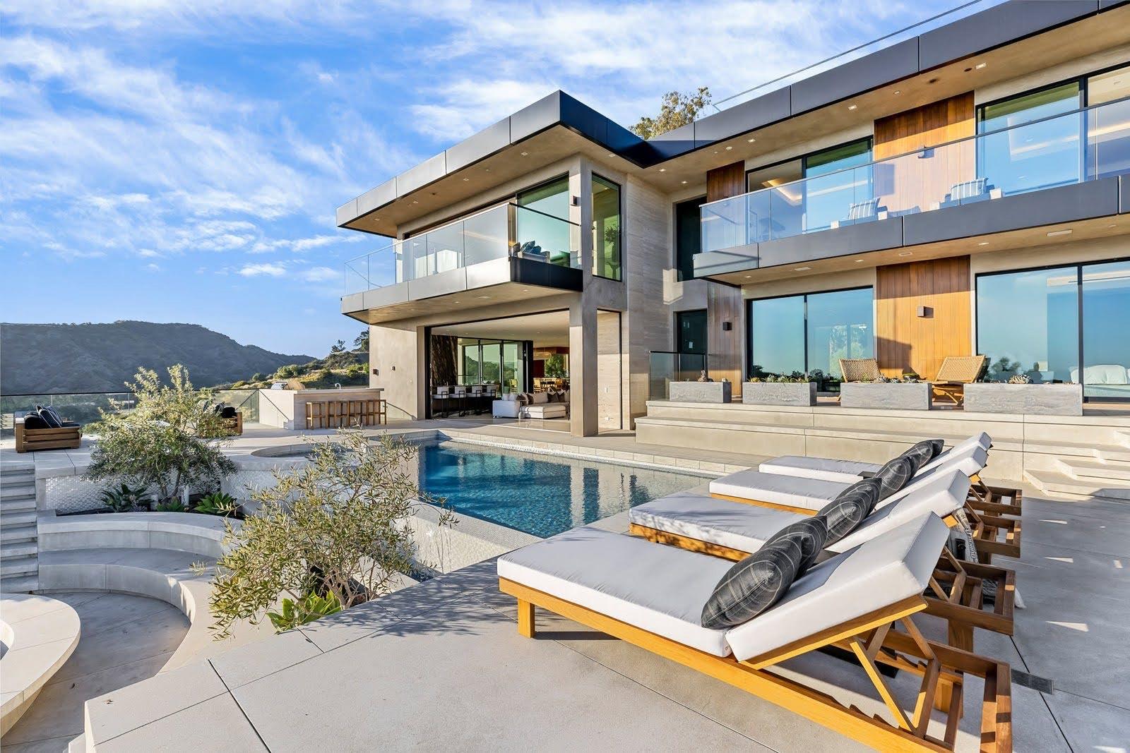 R’s Bev hills mod mansion — photo 12