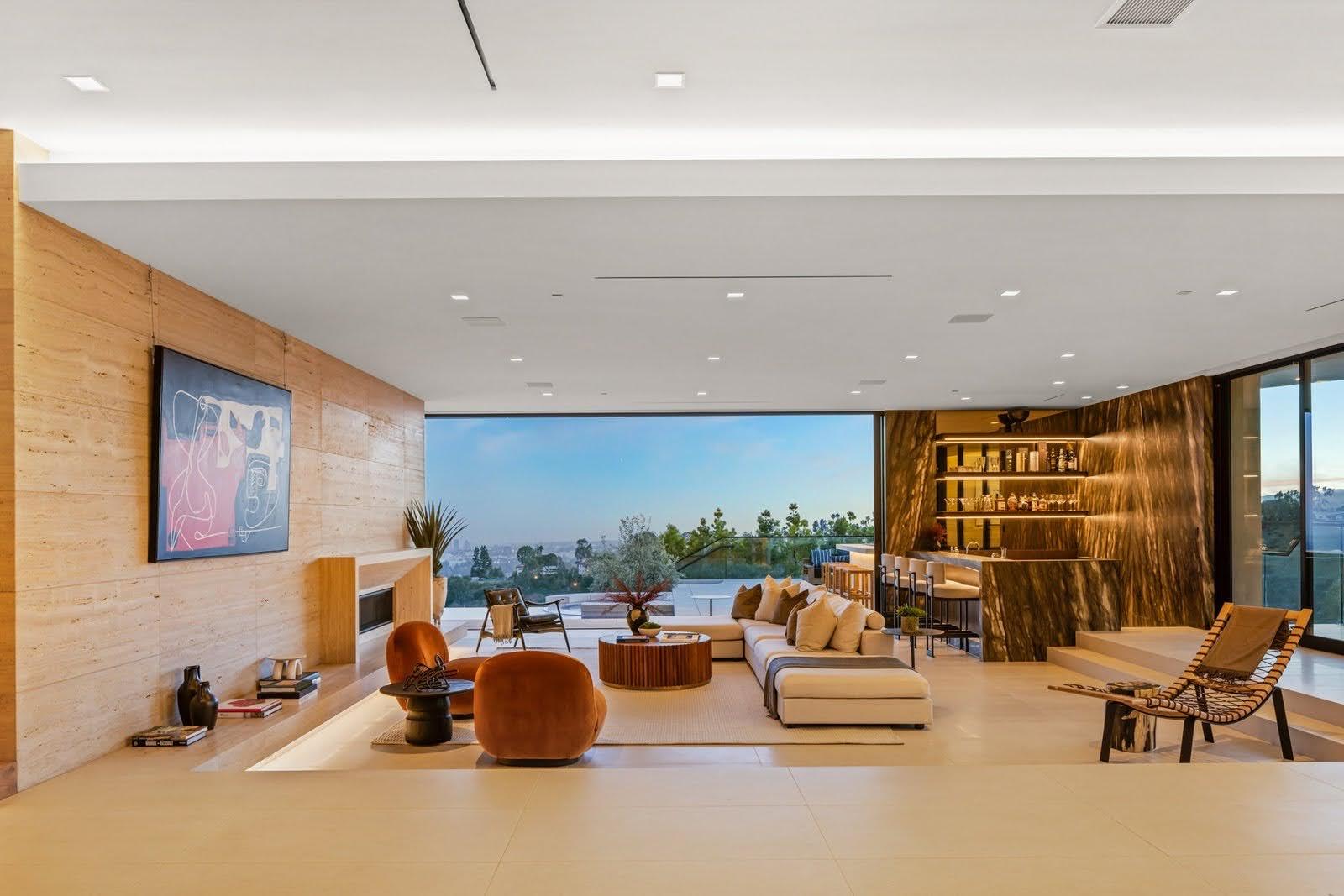 R’s Bev hills mod mansion — photo 6