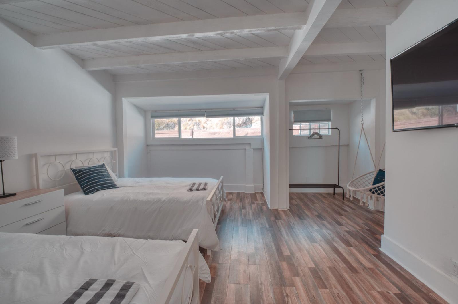 R's Malibu Bungalow — photo 4