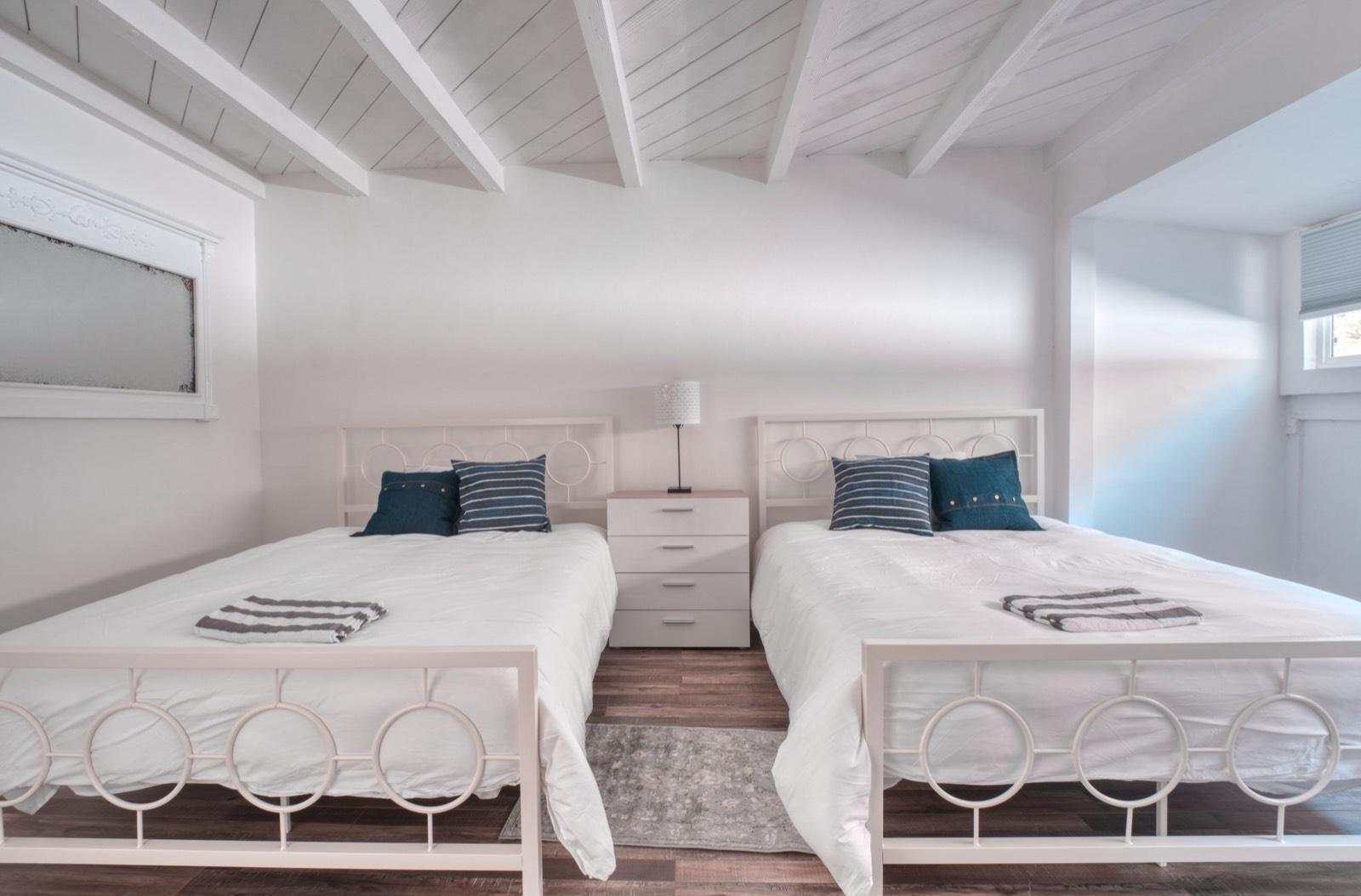 R's Malibu Bungalow — photo 1