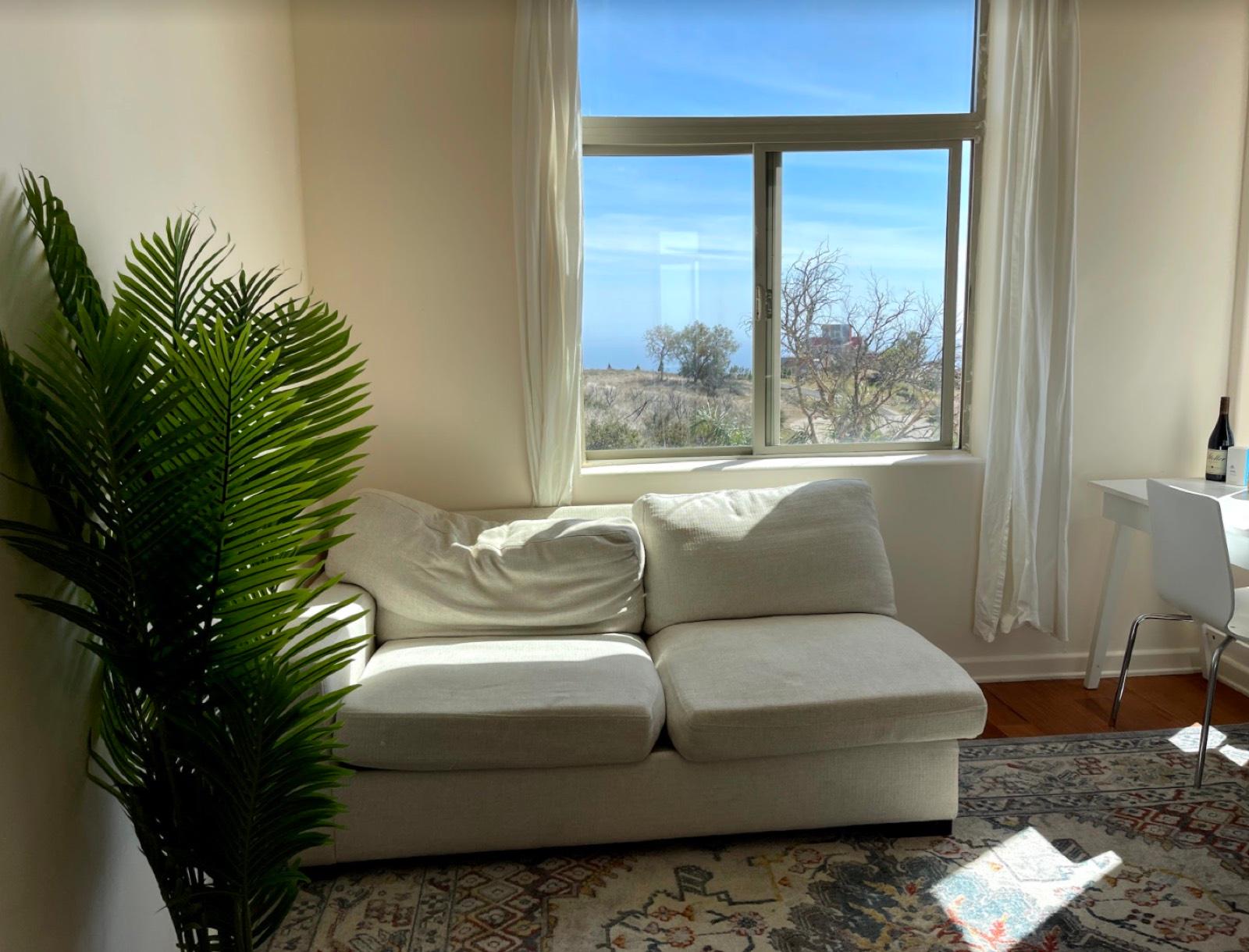 R's Malibu Mountain Sky — photo 12