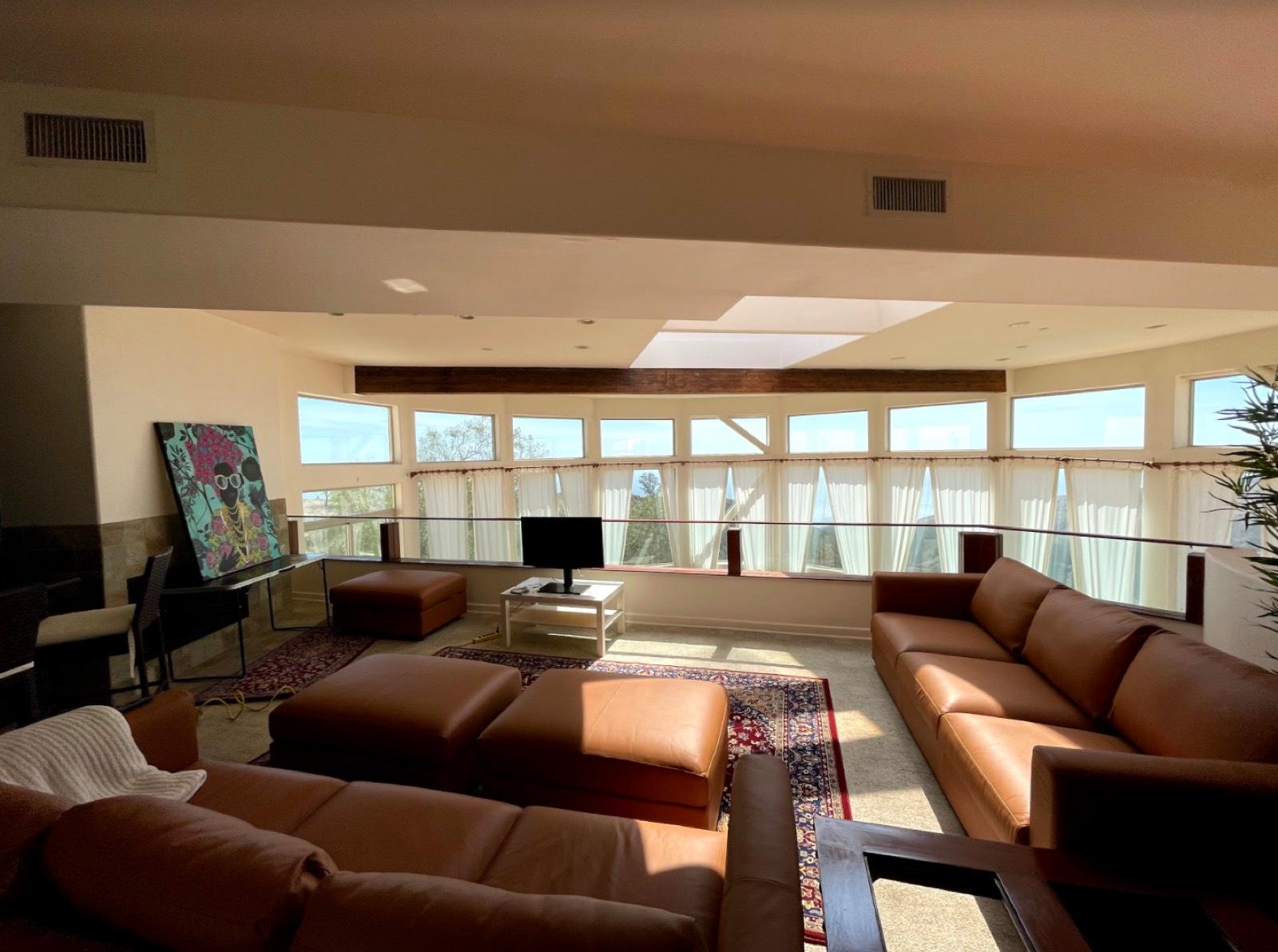 R's Malibu Mountain Sky — photo 7