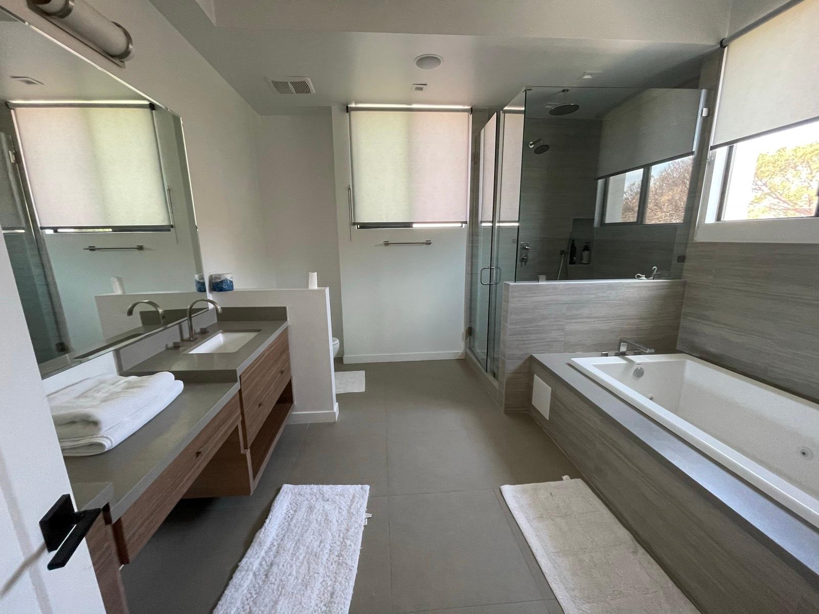 R's Modern SM Home — photo 7
